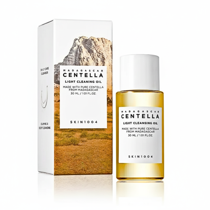 Madagascar Centella Light Cleansing Oil 30ml – Image 1